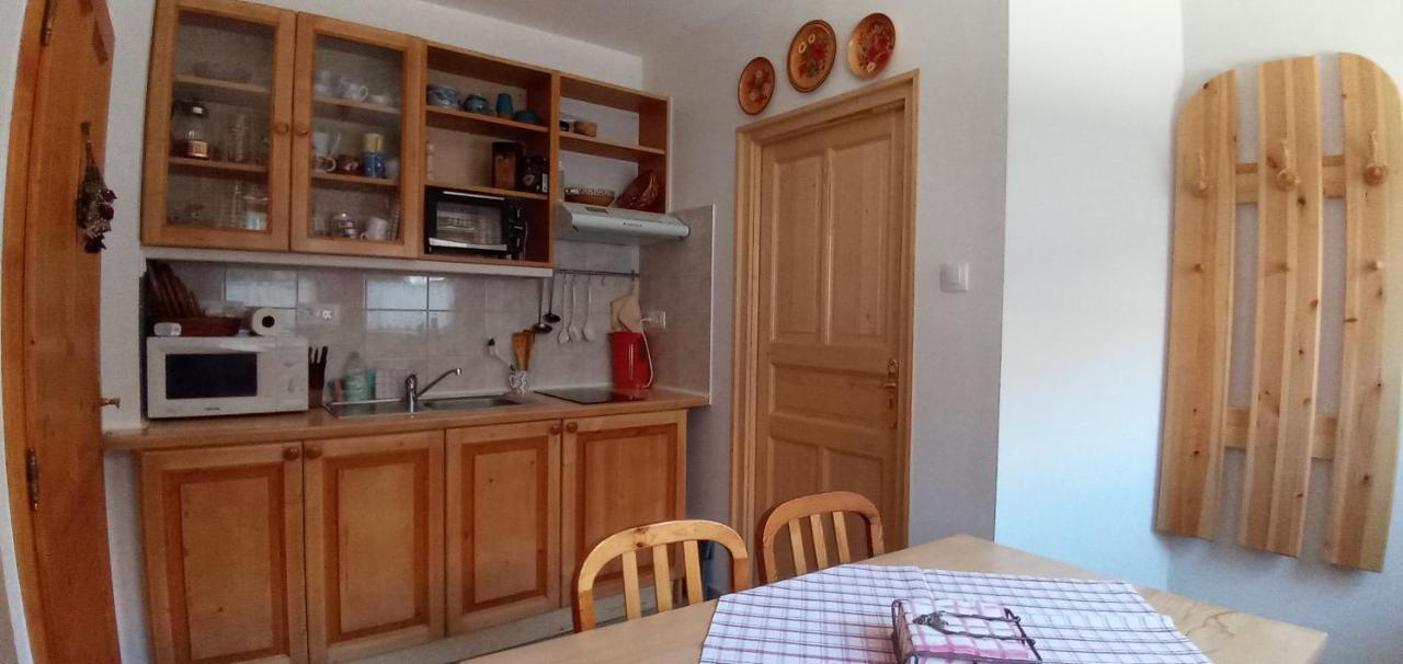 Foki Apartman โชพรอน ภายนอก รูปภาพ